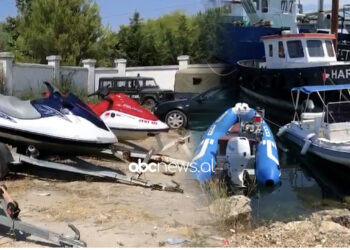 U desh një tragjedi për të vepruar, shumë motorë e skafe në Vlorë pa dokumente, bllokohen 33 mjete lundrimi