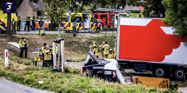 Aksidenti në Roterdam, rritet numri i viktimave, si doli kamioni nga rruga