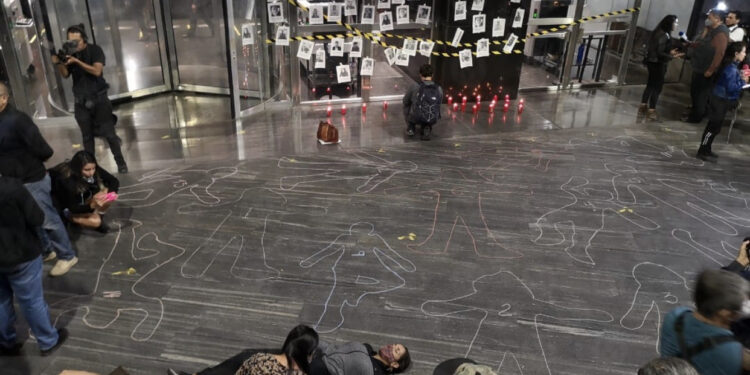 E zhdukur për më shumë se një muaj, gjendet e vdekur gazetarja në Meksikë