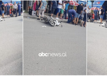 Makina përplas motorin në Tiranë, në gjendje të rëndë drejtuesi