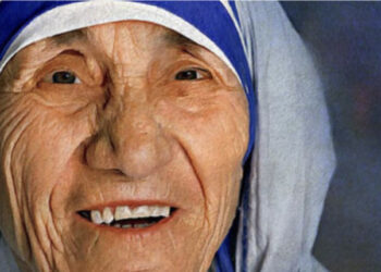 E lindur 112 vite më parë, sot është ditëlindja e Nënë Terezës