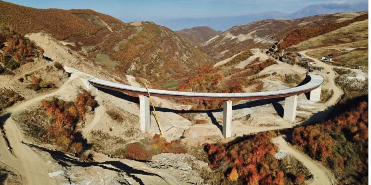 ‘225 milionë euro për vetëm 43 km’/ Berisha: Skandal me rrugën Qukës – Qafë Plloçë