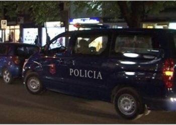 EMRAT/ Ky është 49-vjeçari që plagosi fqinjin e tij 23-vjeç në Tiranë