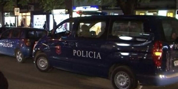 EMRAT/ Ky është 49-vjeçari që plagosi fqinjin e tij 23-vjeç në Tiranë