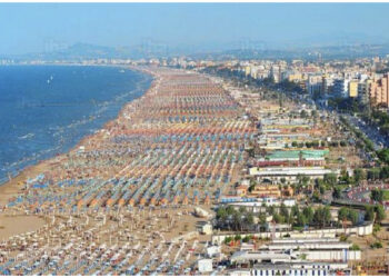 Menaxheri u mori paratë klientëve për dhomën e hotelit, në fund i priti një surprizë e hidhur