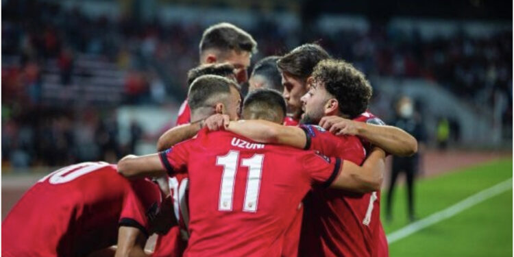 Shqipëria miqësore me kampionët e Europës në “Air Albania”