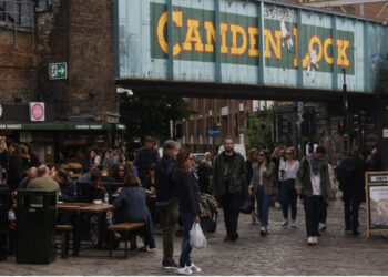 Kriminelët shqiptarë deportohen por rikthehen fshehurazi në Britani, kush janë 5 të rrezikshmit që kanë trazuar Anglinë