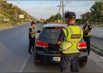 Hyn në fuqi ligji i ri për qarkullimin rrugor: Mospagesave e gjobave çon në bllokimin dhe sekuestrimin e makinave!