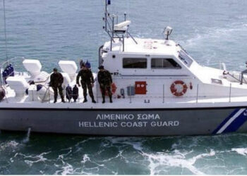 Alarm në Prevezë, autoritetet greke njoftohen për një minë në det