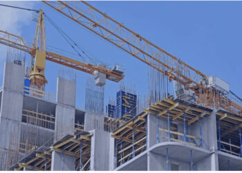 Kullat dhe apartamentet tek ish-Blloku arrijnë 5,000 euro/m²; Shoqata e Ndërtuesve: Rritja, nga shtrenjtimi i materialeve