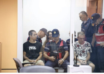 U arrestuan në Gramsh, Gjykata jep vendimin për dy rusët dhe ukrainasin të akuzuar për spiunazh