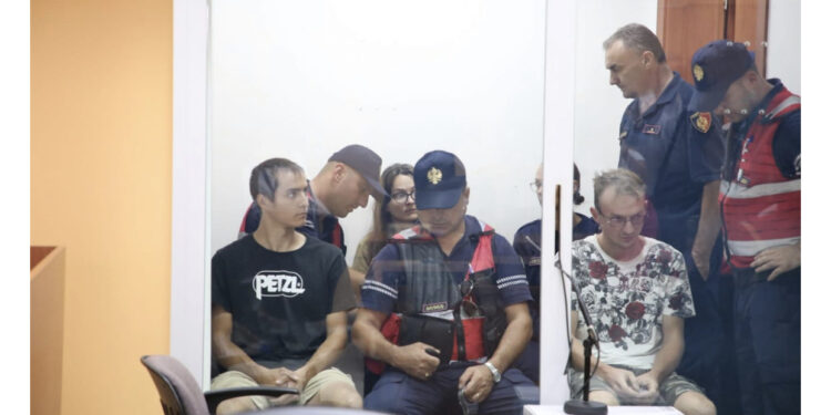 U arrestuan në Gramsh, Gjykata jep vendimin për dy rusët dhe ukrainasin të akuzuar për spiunazh