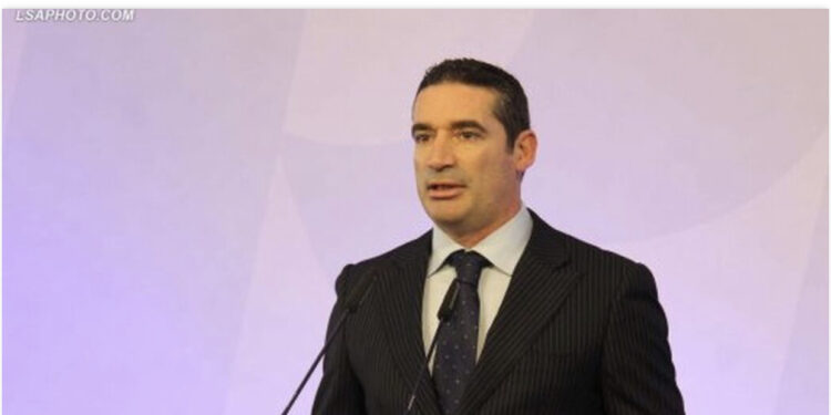 Edi Rama po ndien humbjen/ Shantazhet e një dordoleci