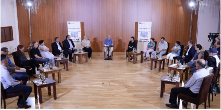 Berisha: Soros mburojë e vjedhjeve gjigante që ndodhin në Shqipëri