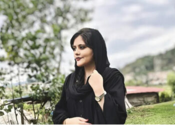 Policia iraniane vret vajzën kurde se s’kishte hixhab, shpërthejnë protesta të dhunshme në disa qytete