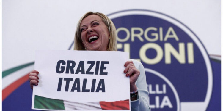 Qeveria më e djathtë që nga Lufta II Botërore, Giorgia Meloni kryeministrja e parë femër e Italisë