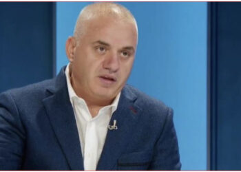 “Shqiptarët trafikantë do shtohen në Amerikën Latine”, Hoxha: Pse ata jetonin në rezidenca dhe lëviznin me makina të blinduara