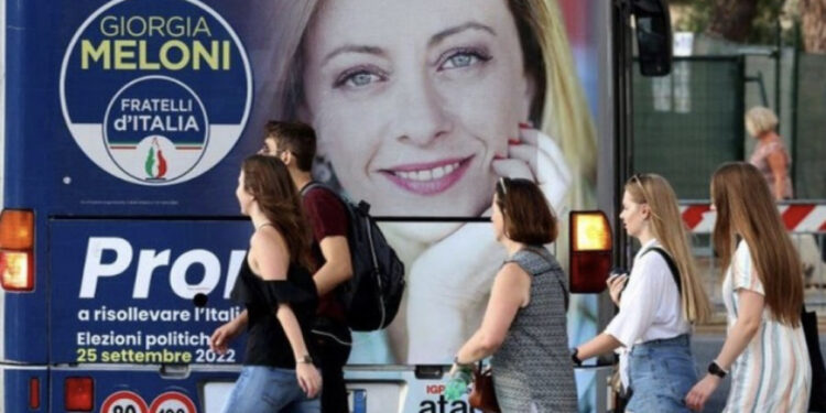 Edhe 1 orë votim, kur pritet të mësojmë se kush i fiton zgjedhjet në Itali? Kohët e exit poll-eve, projeksioneve dhe rezultateve