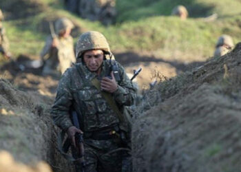 Lufta mes Armenisë dhe Azerbajxhanit, 100 ushtarë humbin jetën, bota bën thirrje për paqe