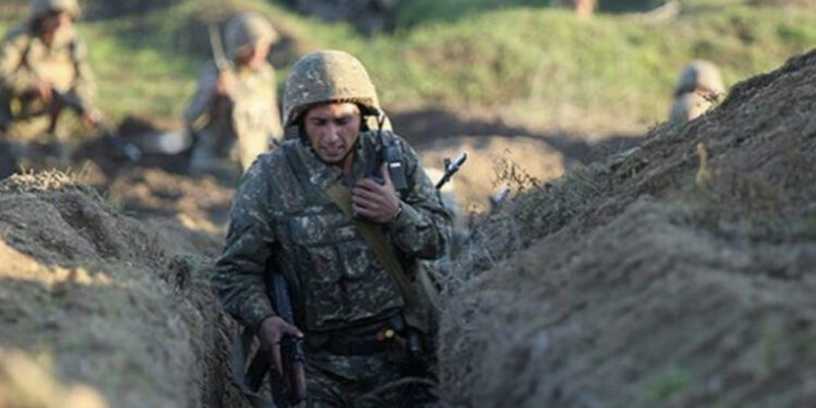 Lufta mes Armenisë dhe Azerbajxhanit, 100 ushtarë humbin jetën, bota bën thirrje për paqe