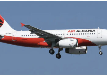 Mbyllet kompania “Air Albania”/ QKB pezullon kompaninë e fluturimeve, nuk deklaroi pronarët përfitues