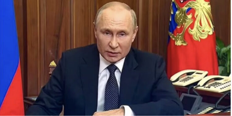 “Unë nuk luaj bllofin”, Putin pasi mobilizoi 300 mijë ushtarë shtesë: Mos na shantazhoni me armë bërthamore, mund t’ju kthehet kundër