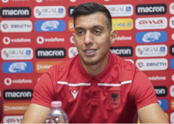 Uzuni pas supergolit: Është një nga më të bukurit e karrierës time