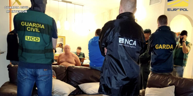 Arrestohet në Spanjë një nga pastruesit më të mëdhenj të parave në Evropë, ligjëroi mbi 200 milionë euro në një vit