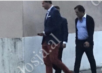 Foto-lajm, kreu i kartelit më të madh të drogës në Meksikë “Sinaloa” pas takimit me Ramën