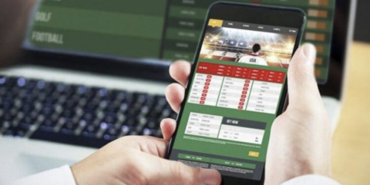 Marrëzia pa fund” e basteve: Çfarë po ndodh në mes të Tiranës