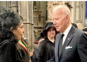 FOTO/ Vjosa Osmani takon Joe Biden në funeralin e Mbretëreshës: Çfarë më shprehu presidenti