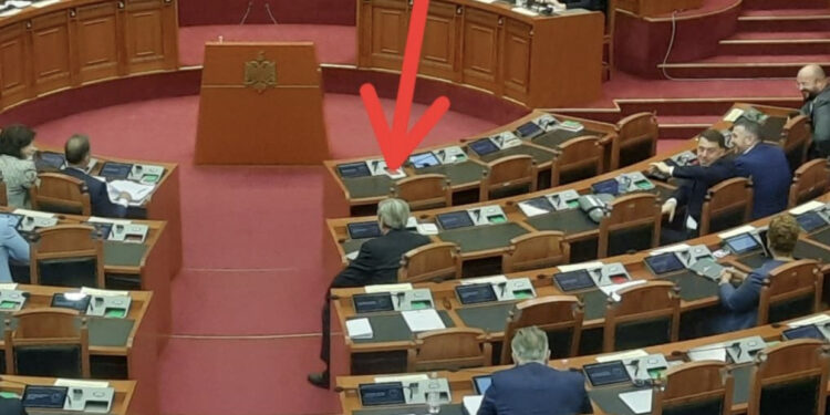 VIDEO/ Berisha shpjegon se pse u ul te socialistët: E bëra me qëllim