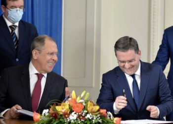 Berisha dënon marrëveshjen Serbi-Rusi në Nju Jork: Vuçiç, një Putin i vogël! Kërcënim për paqen në rajon