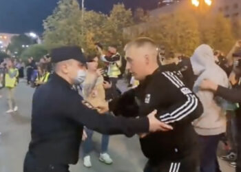 “Nuk dua të vdes për Putinin”, rusët e presin mobilizimin me protesta, arrestohen qindra persona