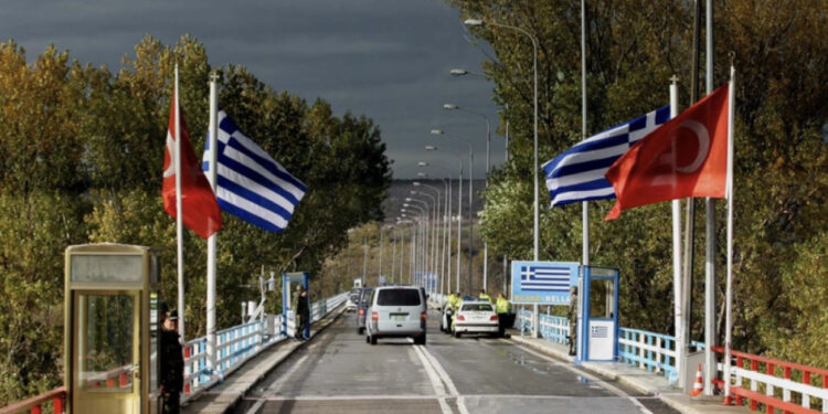 “Qytetarët nuk e duan luftën”, sondazhi: 64% e turqve nuk ndjejnë armiqësi ndaj popullit grek