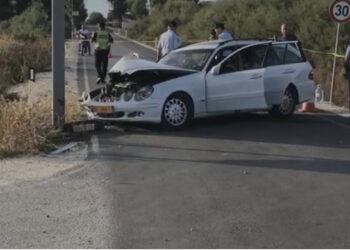 Mjeti përplaset me shtyllën/ 5 të plagosur në Vlorë, mes tyre dy fëmijë, një grua në gjendje të rëndë