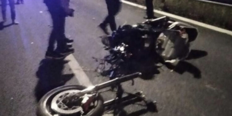 Aksident me motor në Himarë, vdes drejtuesi 40-vjeçar