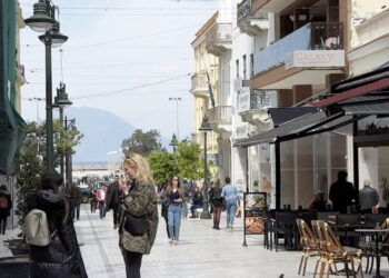 Raporti për emigrantët e ligjshëm në Greqi: 61 % janë shtetas shqiptarë