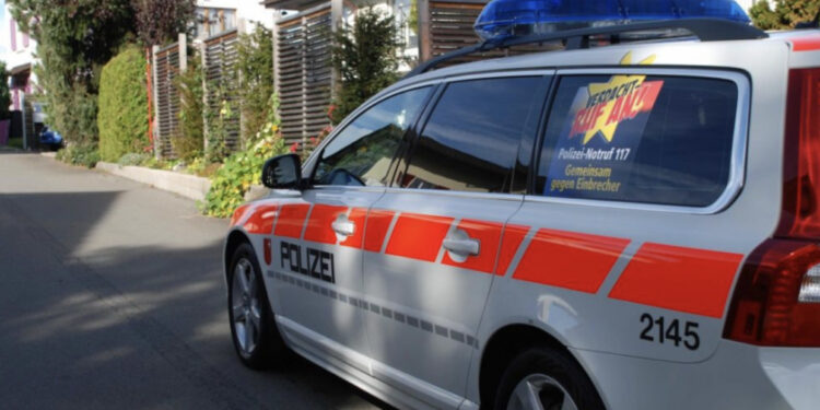 Familja shqiptare nën hetim për trafik dhe shpërndarje droge. Të gjithë kishin rolet e tyre