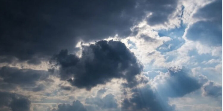 Kthjellime dhe vranësira, njihuni me parashikimin e motit për sot