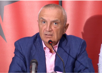 “Një Parlament pak më i mirë se ai i kërpëratave”, Meta paralajmëron vjeshtë “të nxehtë: Do zbresim në çdo shesh