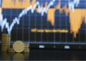 FT: Ekonomia ruse është në kolaps, miliarda të ardhura të humbura nga gazi dhe nafta