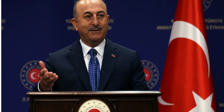 Kërcënime për vota/ Ministri i Jashtëm turk kërcënon sërish Greqinë: Do të kundëpërgjigjemi