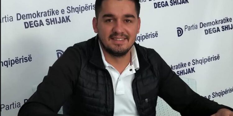 Reflekton mbështetësi i Bashës: Të bashkohemi rreth Berishës, ju ftoj në takim