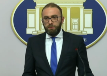 Akuzat se PD mori 500 mijë euro nga rusët në zgjedhjet e 2017, Gaz Bardhi shet Bashën