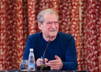 “Rama duhet të rrëzohet me një lëvizje të fuqishme popullore” Paralajmërimi i Berishës: Ai që do guxojë të prekë votën, do të…