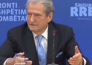 “Rama si agjent i Kremlinit”/ Berisha: I dërgojnë mesazhe që t’i përsërisë në çdo takim…