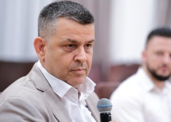 Besnik Aliaj: Njerëzit janë të revoltuar, jemi njësoj si në prag të ndryshimeve të vitit 1990