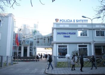 Gazetari zbulon detajet e forta/ Një shef komisariati arrestohet nesër
