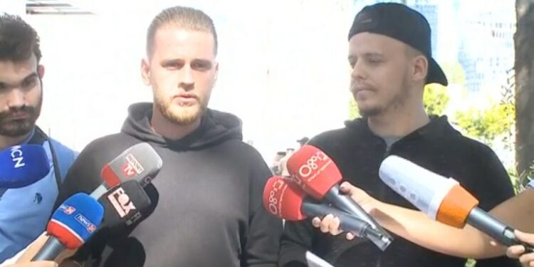 “Peticion me 6 mijë firma”, studentët thirrje Ramës: S’mund të nisë viti akademik me xhepa bosh. Duam ndihmë nga shteti